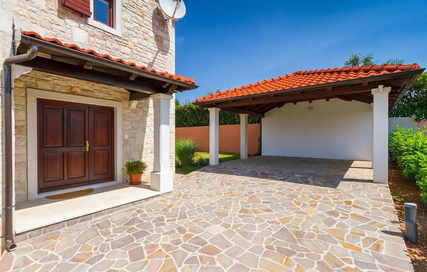Villa Dubravka In Central Istria For 11 People - Pet Friendly With 70 M2 Private Pool Vosteni 0*,  Croatia