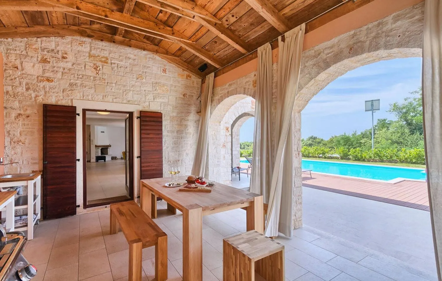 Villa Dubravka In Central Istria For 11 People - Pet Friendly With 70 M2 Private Pool Vosteni