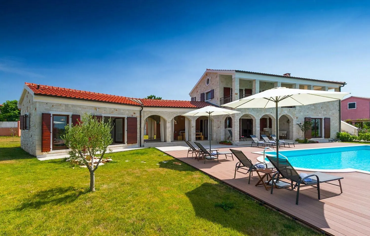 Villa Dubravka In Central Istria For 11 People - Pet Friendly With 70 M2 Private Pool Vosteni 0*,