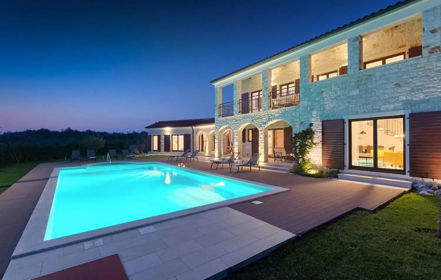 Villa Dubravka In Central Istria For 11 People - Pet Friendly With 70 M2 Private Pool Vosteni